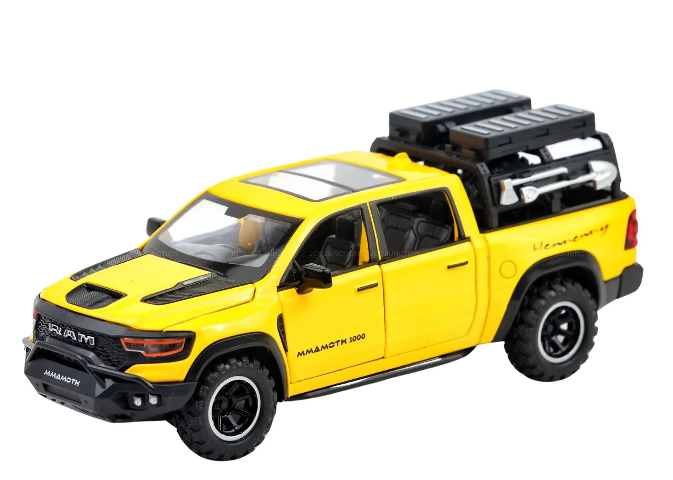 1:32  RAM Mammoth Pick-Up Model Car